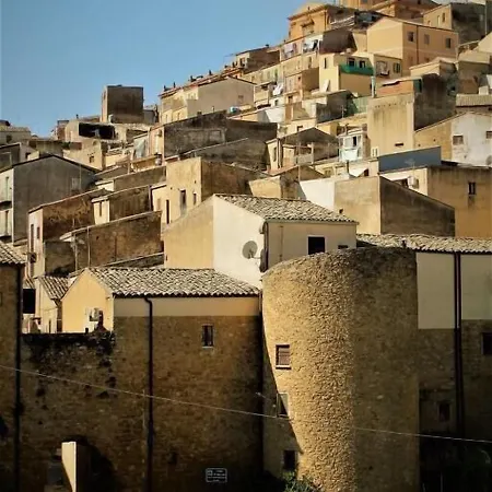 Torre Castellina Alojamento de Acomodação e Pequeno-almoço 3*